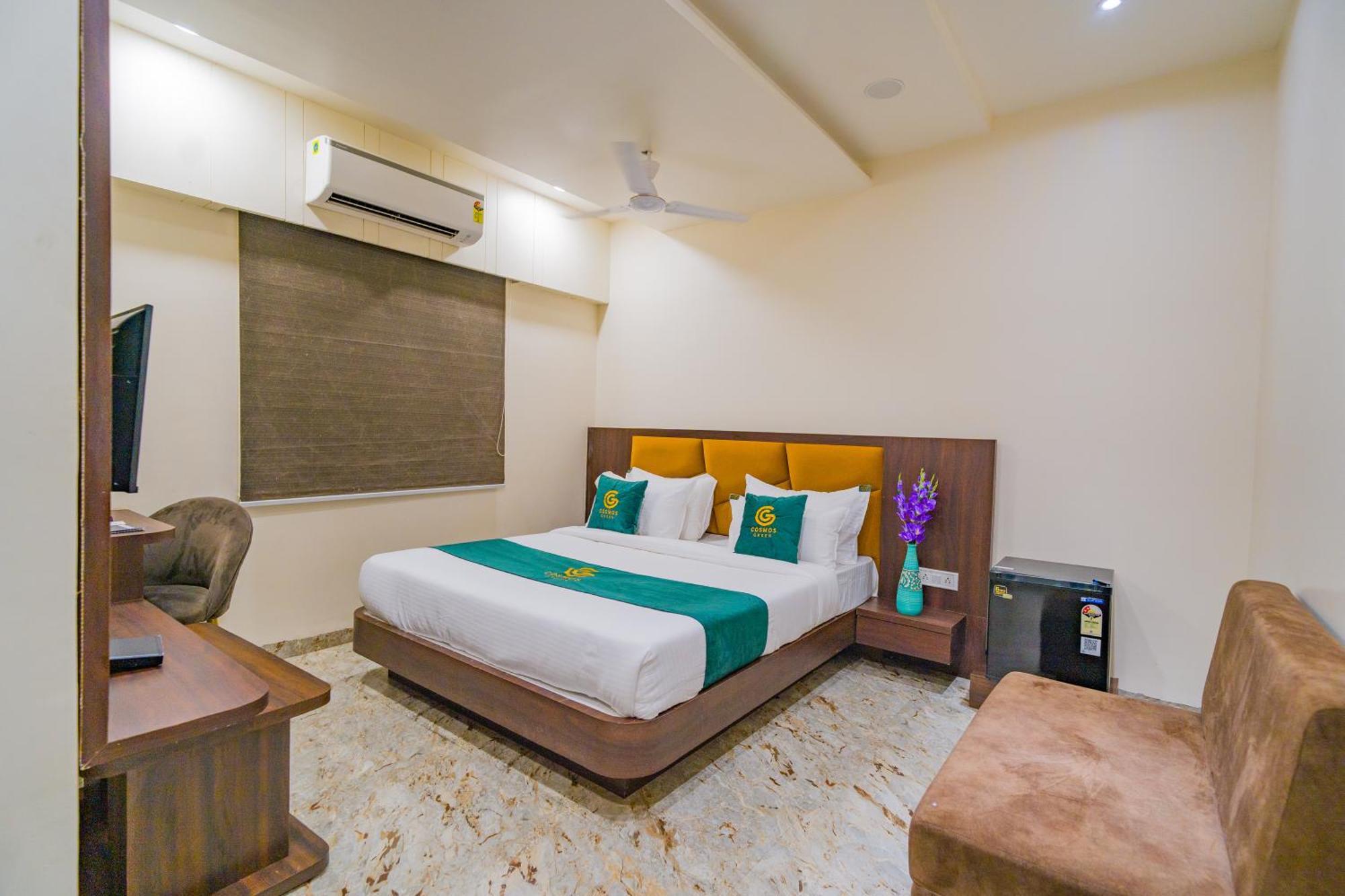Hotel Kanha Shree By Cosmos Green Indore Room photo